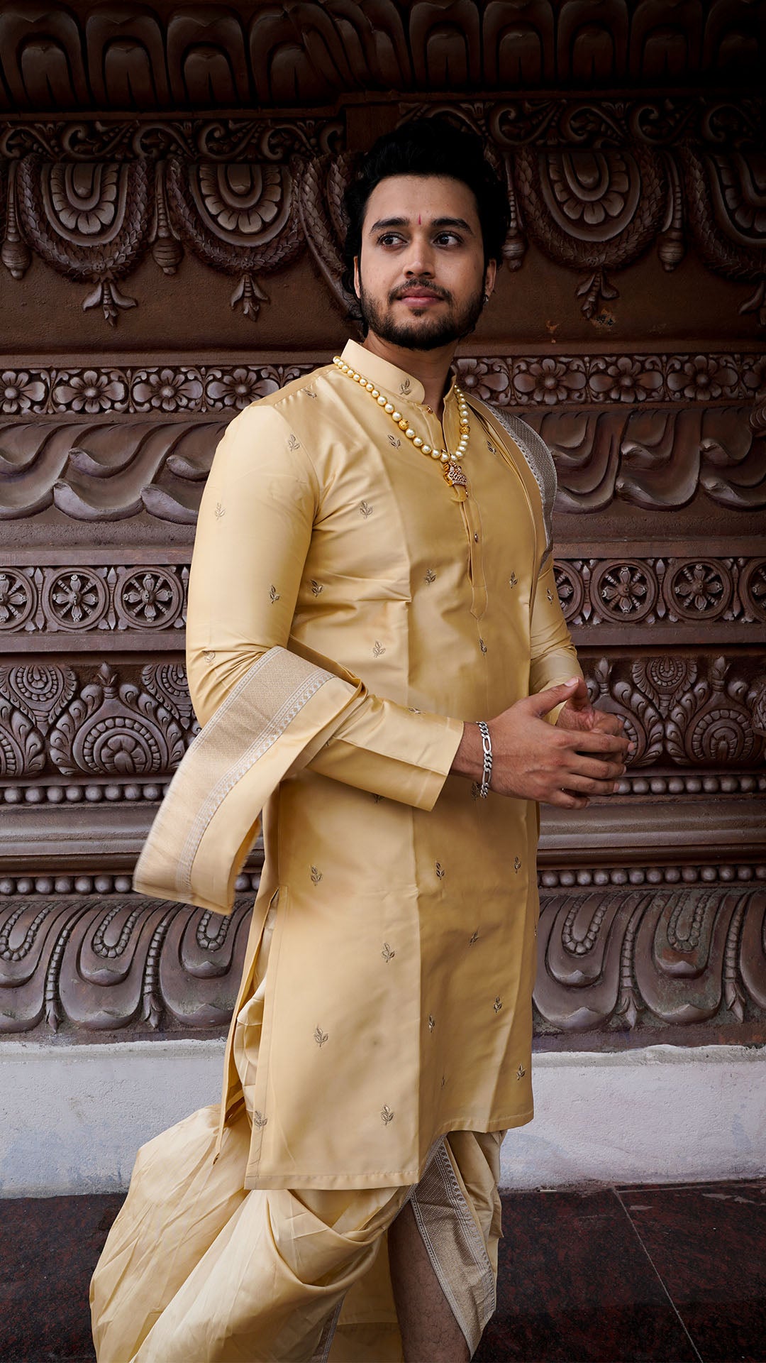 Leaflines of Legacy   परम्परायाः पत्ररेखाः