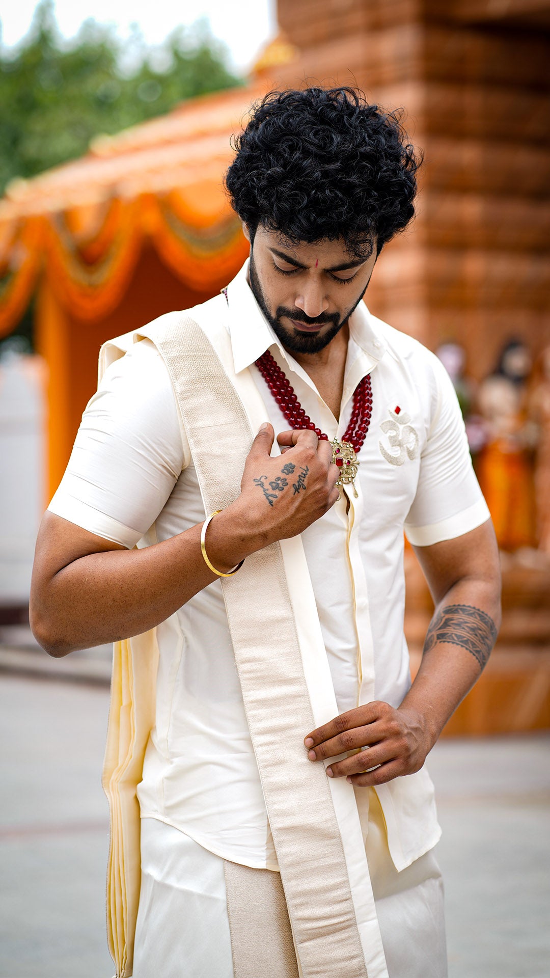 Symbols of the Soul  आत्म�च�ा�न अमूल्या�न